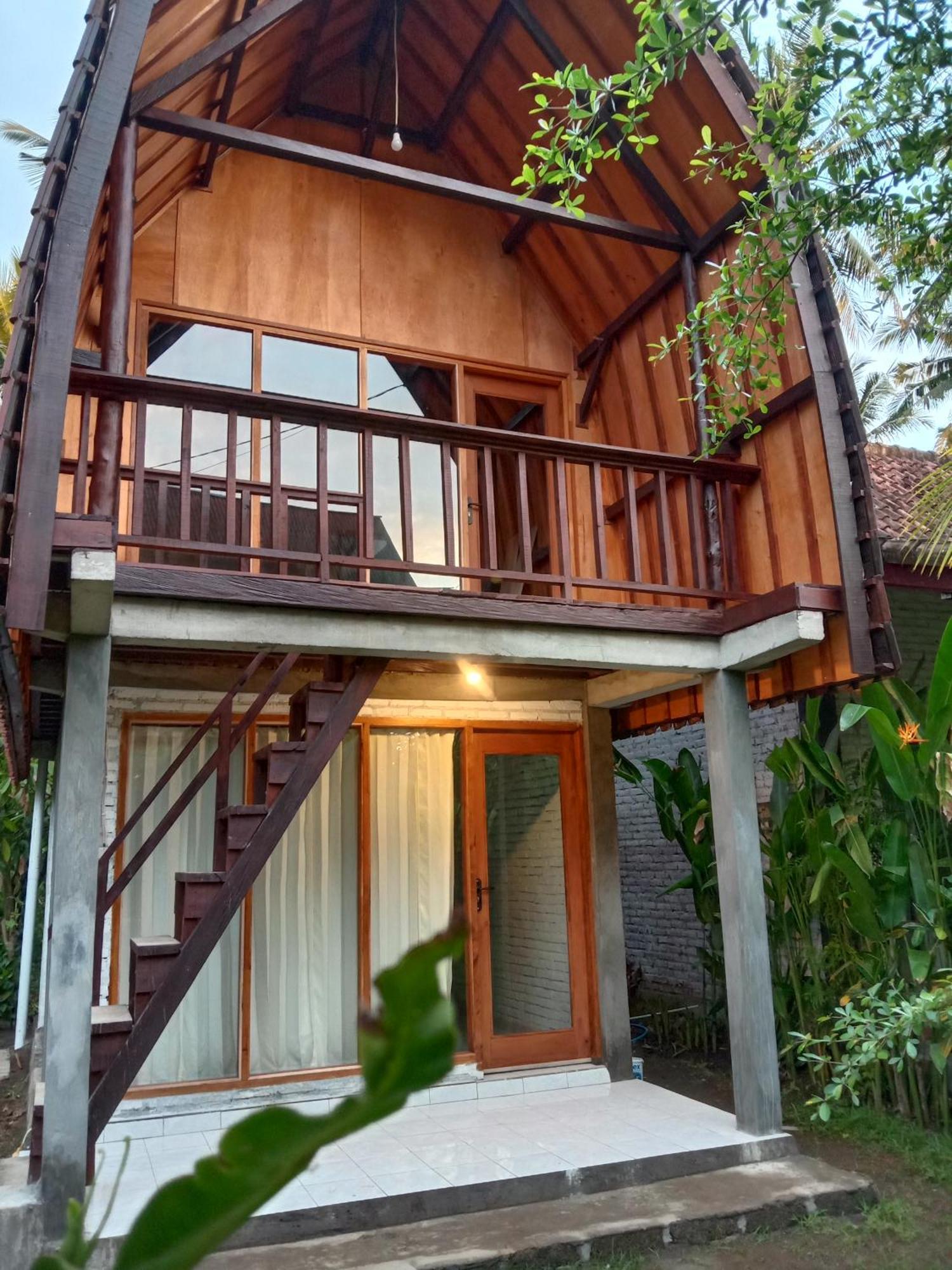 Jungle House - Surf & Stay Pulukan Bagian luar foto